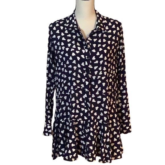 Anthropologie Tops - Anthropologie 11.1 Tylho Navy Heart Print Tunic Top Sz-S